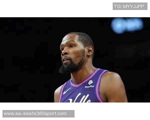 杜兰特首节状态低迷全场13投仅6中贡献15分4篮板2助攻1盖帽