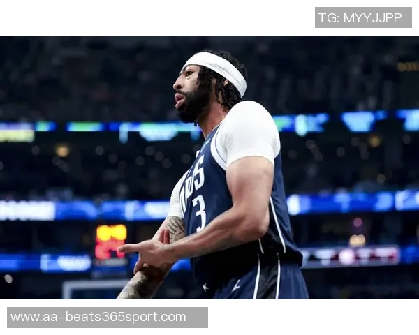 浓眉带病坚持比赛期间两次呕吐全力以赴助球队争胜