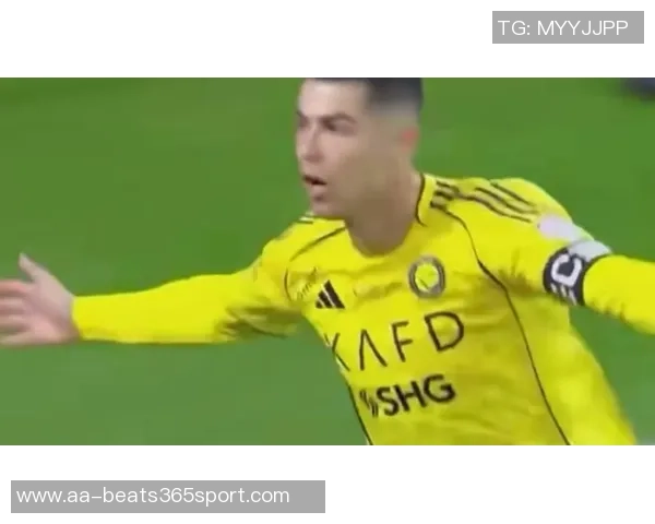 C罗禁区内精彩瞬间连连失误脚后跟射门因越位被判无效