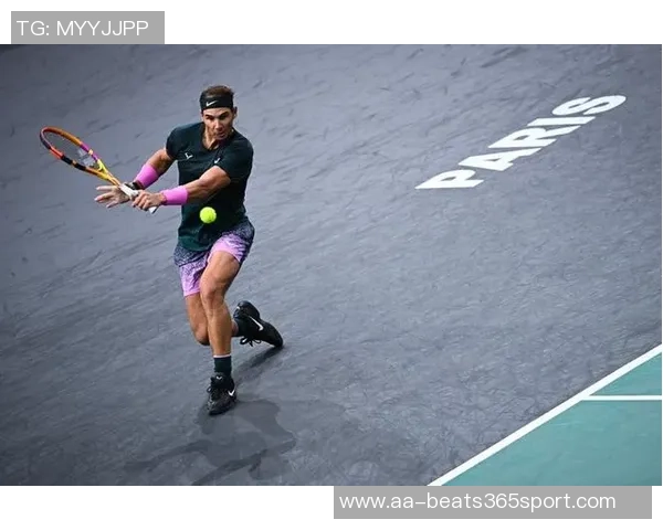 纳赛尔盛赞巴黎六冠荣耀共同庆祝历史性成就的自豪时刻