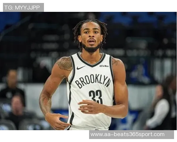 克拉克斯顿全能表现闪耀赛场17分9板7助4帽助球队取得胜利 克拉克斯顿全能表现闪耀赛场17分9板7助4帽助球队取得胜利