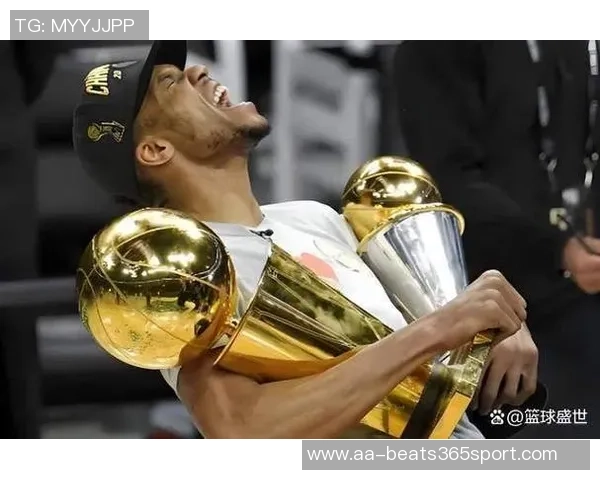 字母哥半场高效发挥13分4板3助攻正负值11展现全面实力