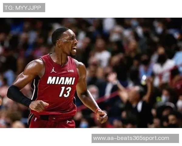 阿德巴约称小米切尔为进攻搅拌机施压持球人提升球队表现