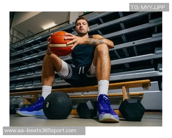 东契奇赞文班球技期待未来进步潜力无限 东契奇赞文班球技期待未来进步潜力无限