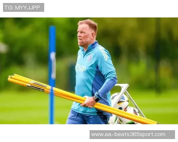 凌晨1点的坚持曼联门将拉门斯被曝加练锻炼不懈怠