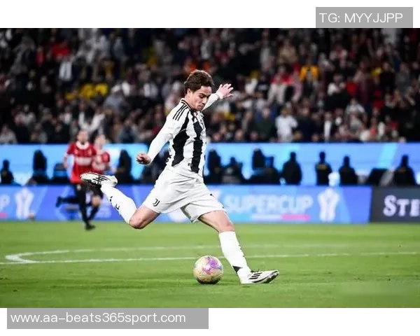 土耳其双星闪耀赛场居莱尔身价破六千万伊尔迪兹高达七千五百万 土耳其双星闪耀赛场居莱尔身价破六千万伊尔迪兹高达七千五百万